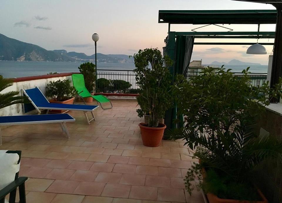 La Casa Di Marcello Lägenhet Torre Annunziata Exteriör bild